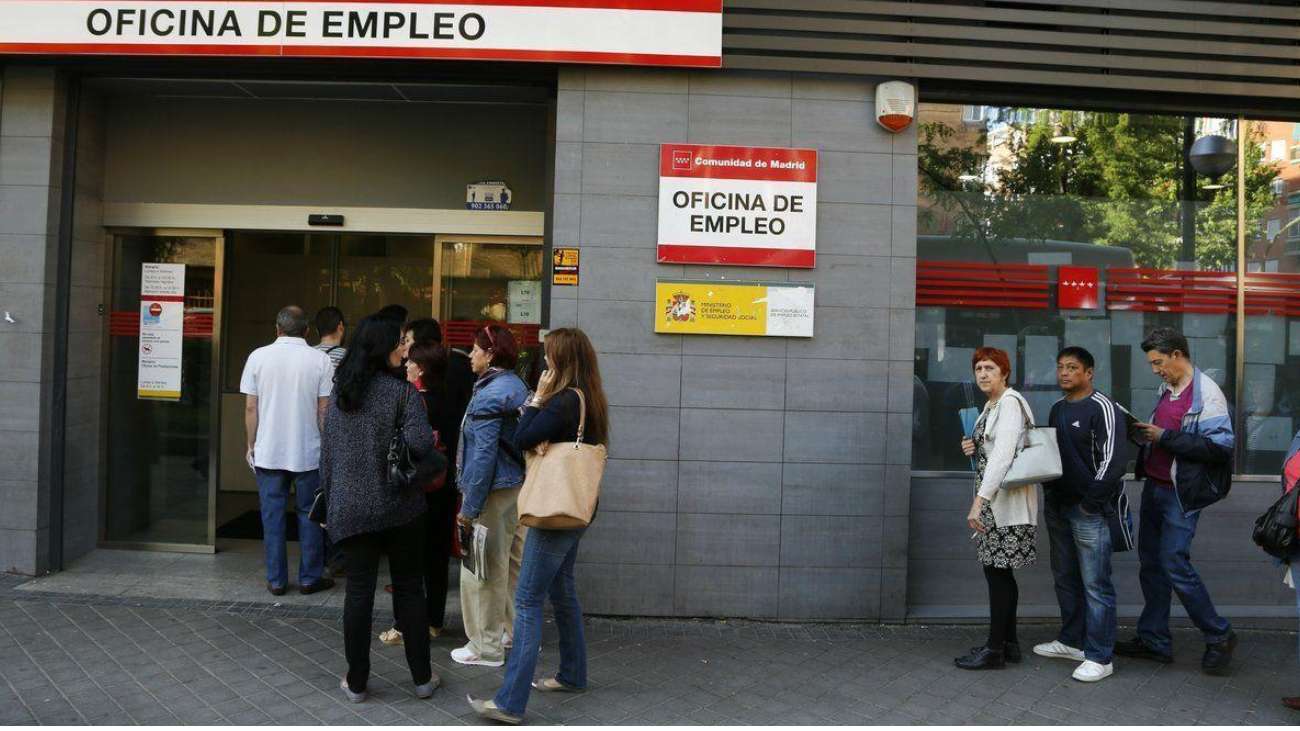 Pedir ayudas del SEPE si soy desempleados y tengo entre 30 y 55 años