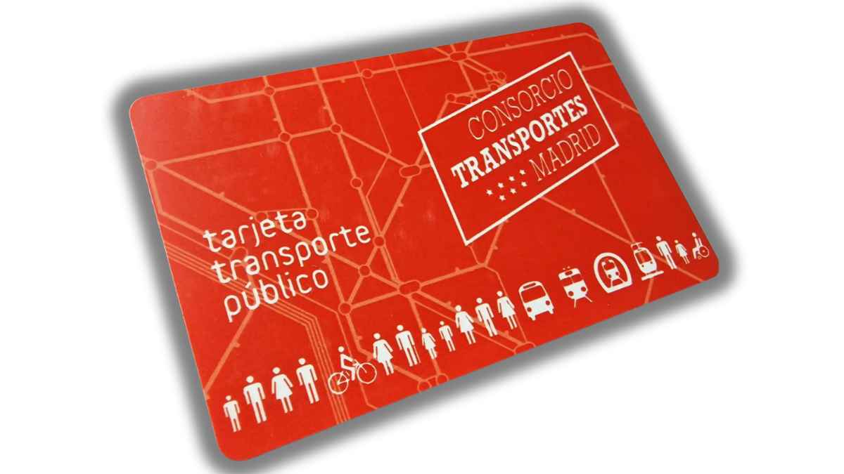 Solicitar la tarjeta abono transporte.
