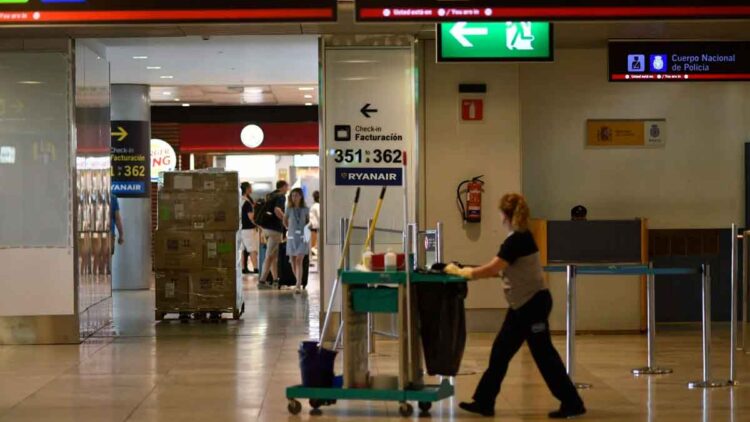 Trabajo en el aeropuerto de Madrid.