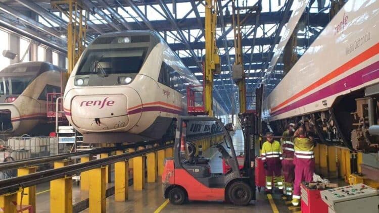 Trabajo operario base RENFE Madrid