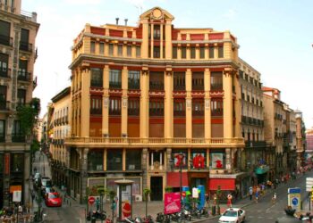 Nuevo hotel-teatro en la calle San Jerónimo de Madrid.