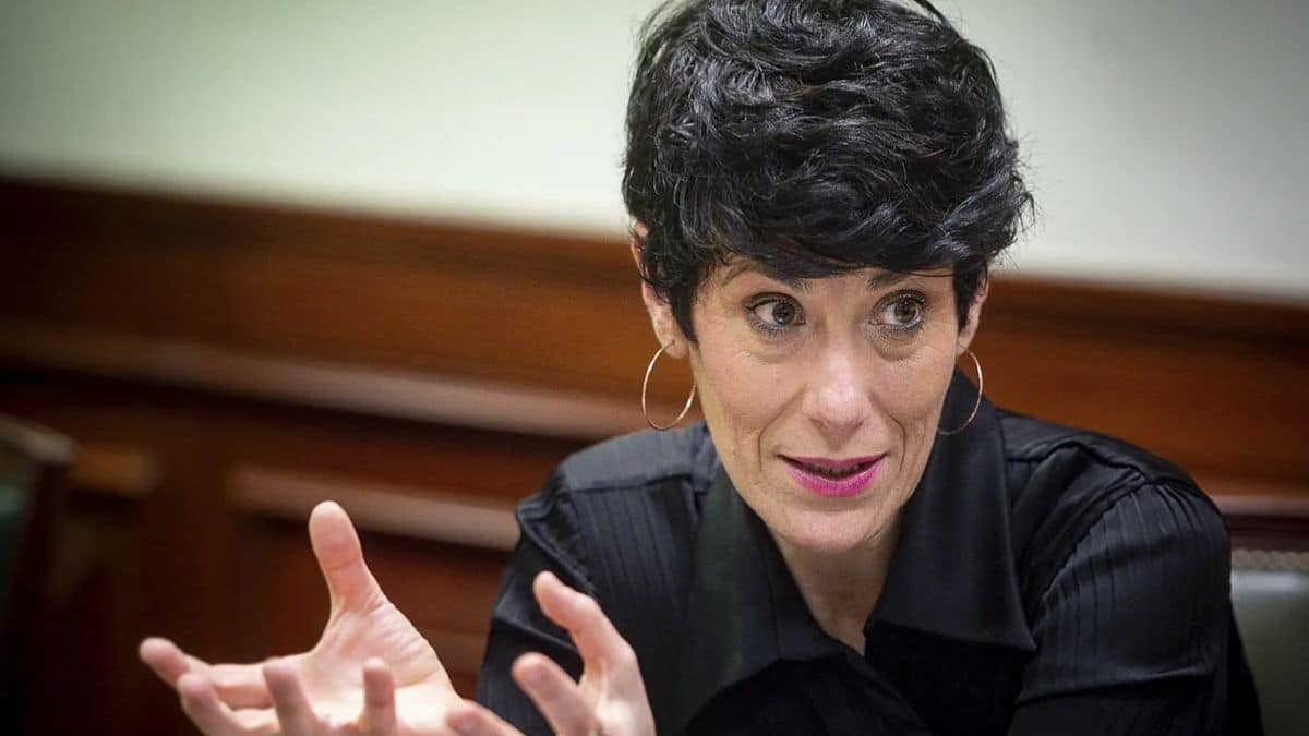 El necesario trámite para que los hijos menores de 26 años vuelvan a pertenecer al régimen de los padres.