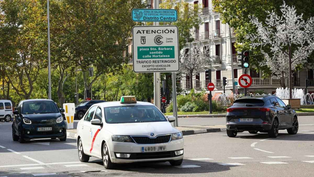 SMS alerta de denuncias de tráfico.