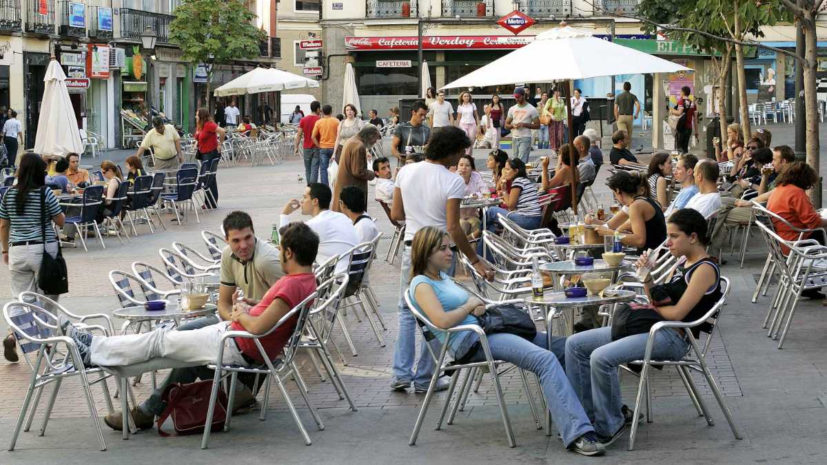 La anulación de la ordenanza de terrazas de 2022 ha provocado que entre en vigor la de 2013.