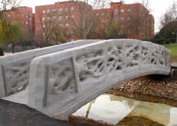 Aquí se encuentra el primer puente 3D del mundo.