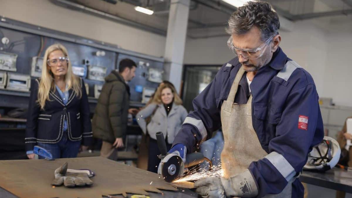 El desempleo en Madrid cae y se alcanzan las mejores cifras desde 2008.