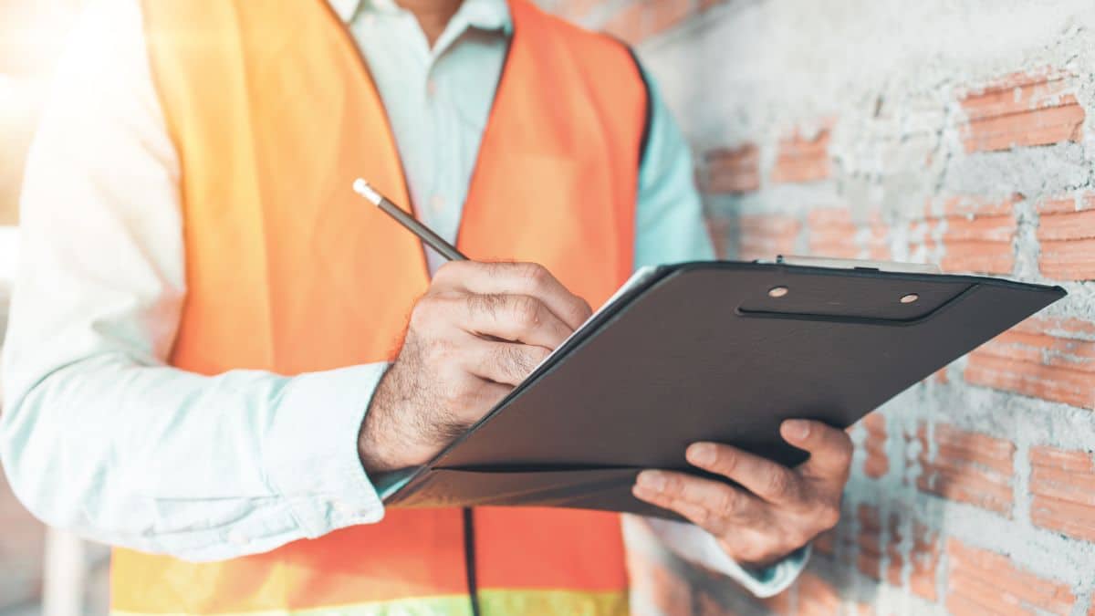 Inspección de trabajo impone estas multas para quienes no cumplan la ley.