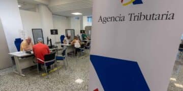 Cómo solicitar la ayuda de 1.150 euros por cuidado de mayores.