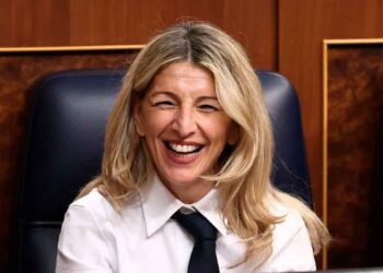 La ministra Yolanda Díaz en el Congreso durante una sesión relacionada con las prestaciones del SEPE