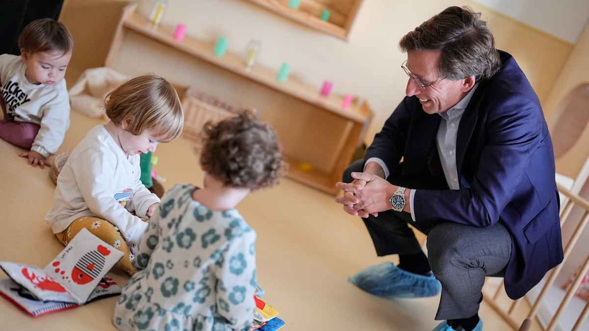 Requisitos ayuda a la natalidad Ayuntamiento de Madrid.