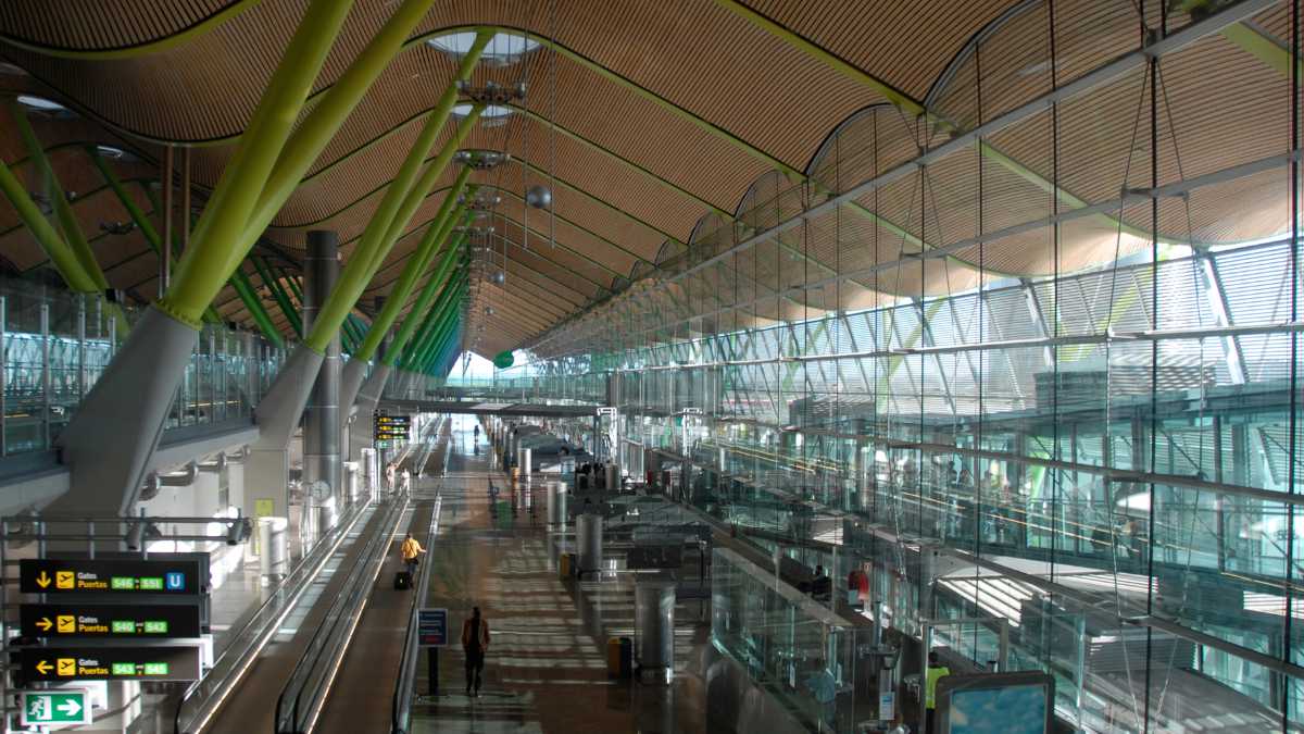El aeropuerto Madrid Barajas tendrá conexión con la alta velocidad.