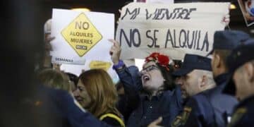 La nueva Instrucción sobre los vientres de alquiler en España.