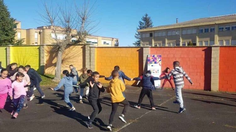 Ni academia de inglés ni fútbol: aquí pasarán las tardes los niños madrileños el próximo curso escolar.