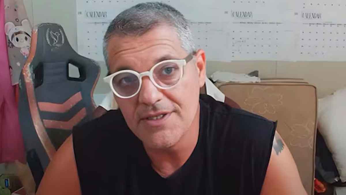 Frank Cuesta durante el vídeo en el que menciona su problema con la mitomanía