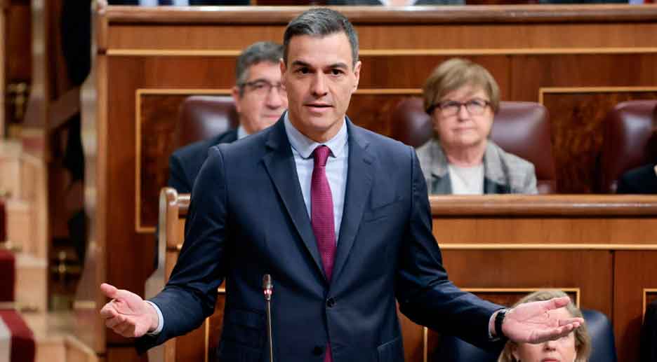 “Político interviene en el Congreso para presentar la ayuda de 2.400 € anuales por cada hijo menor de 18 años