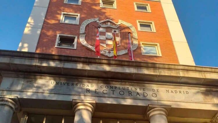 Rectorado de la Universidad Complutense de Madrid, representando los estudios con mayor salida laboral en 2025