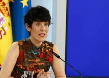 La ministra de Seguridad Social durante el anuncio sobre la jubilación anticipada para transportistas