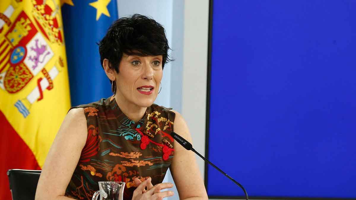 La ministra de Seguridad Social durante el anuncio sobre la jubilación anticipada para transportistas