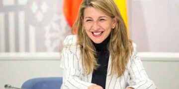 Yolanda Díaz presenta la reforma del Estatuto que impide despidos por incapacidad permanente en España, 2025