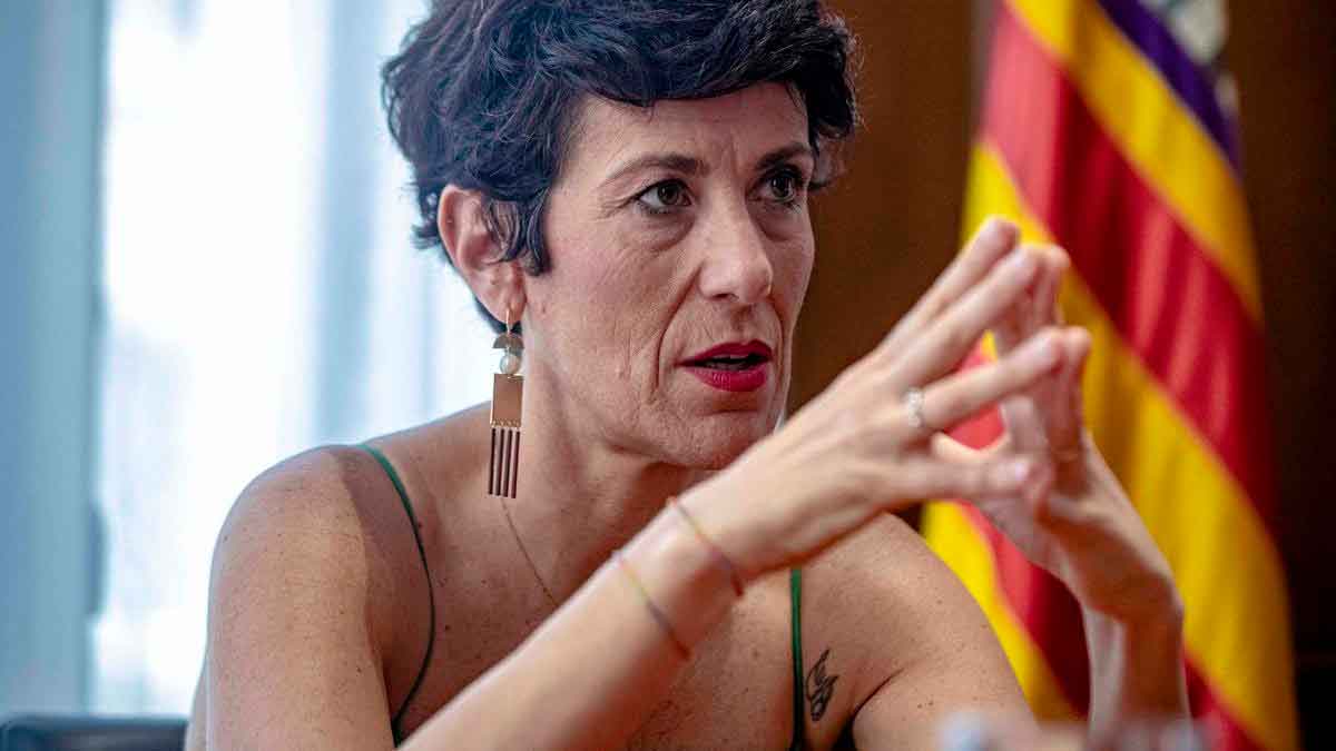 La ministra Elma Saiz explica el requisito económico que puede impedir la jubilación anticipada a los 63 años