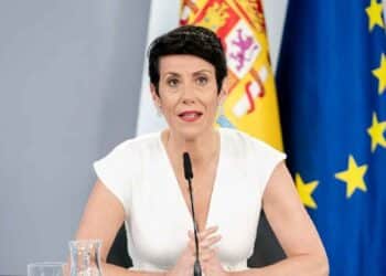 Portavoz del Gobierno de España anuncia la ayuda de 1 000 € de la Seguridad Social para familias con hijos menores de 17 años
