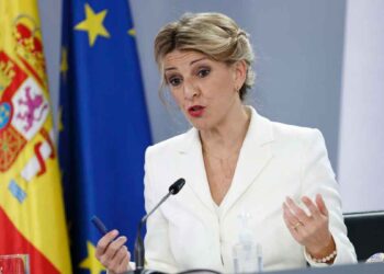 Portavoz del Gobierno explica la suspensión de la prestación por desempleo cuando quedan vacaciones pendientes pese a cotización suficiente