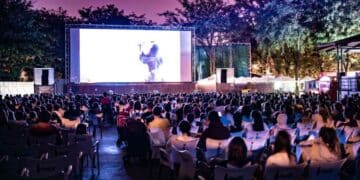 Proyección cine al aire libre Fescinal.