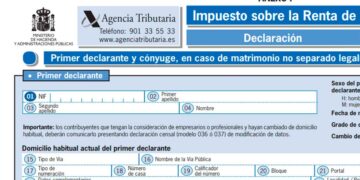 Cabecera del formulario modelo 100 de la Agencia Tributaria para la declaración de la Renta 2023, “Primer declarante y cónyuge”
