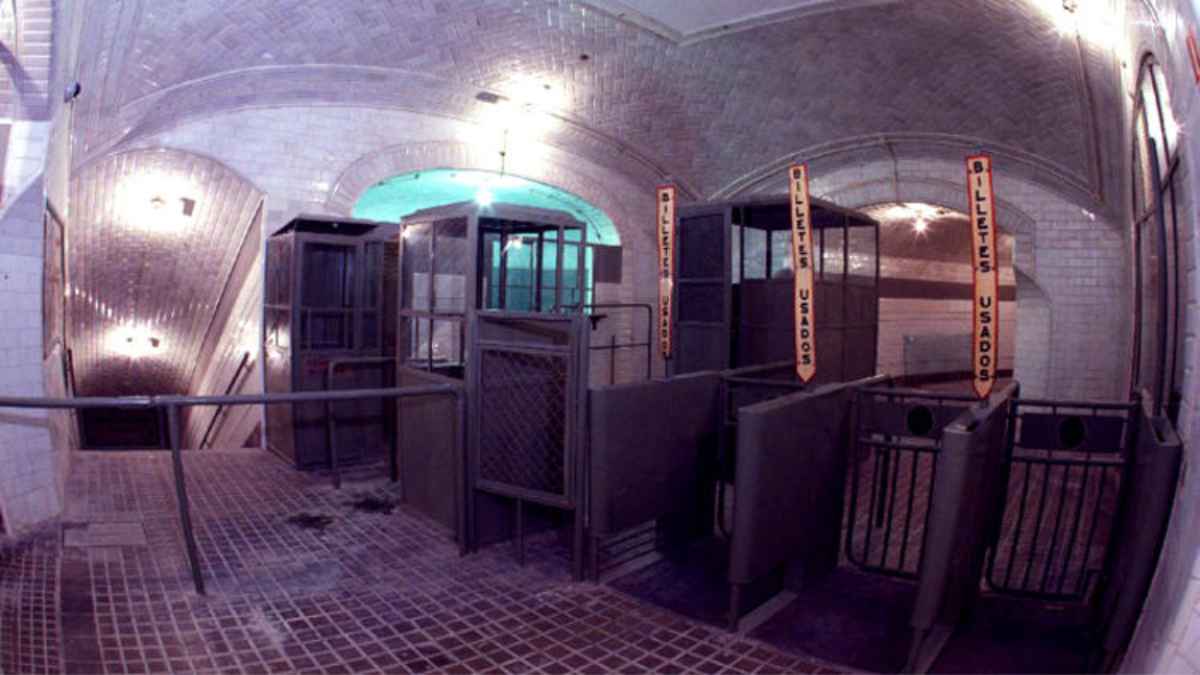 Estaciones de metro sin construir.