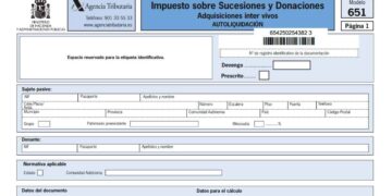 Ejemplar del Modelo 651 de la Agencia Tributaria para declarar donaciones entre padres e hijos y evitar sanciones fiscales