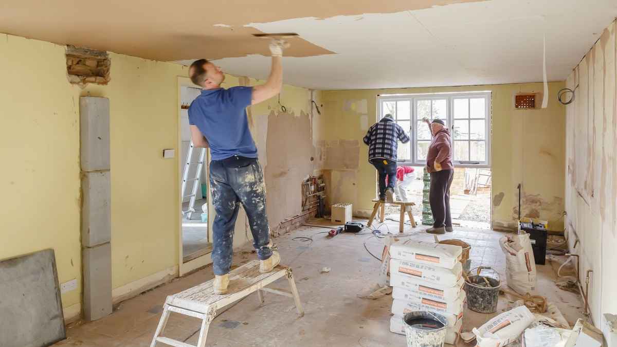 Reforma de vivienda en Madrid con subvención de hasta 10 000 euros del Plan Rehabilita 2025.