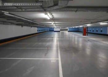 Entrada del aparcamiento municipal Luna-Tudescos en Madrid, parte de las 255 nuevas plazas para residentes y comerciantes del Centro.