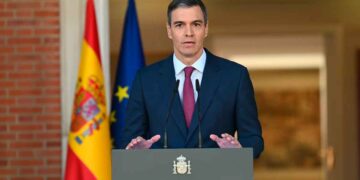 Presidente del Gobierno anuncia compatibilidad de dos prestaciones para mayores de 50 años