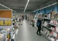 Interior tienda Action.