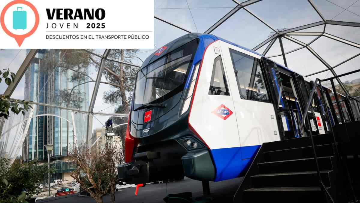 Tren del programa Verano Joven 2025 con descuentos del 90 % para jóvenes viajando barato.