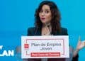 Isabel Díaz Ayuso presentando el Plan de Empleo Joven con ayudas de 1.500 euros para desempleados menores de 30 años en Madrid