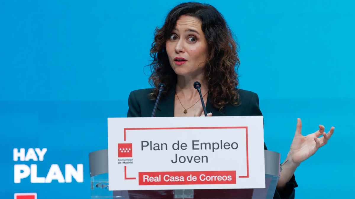 Isabel Díaz Ayuso presentando el Plan de Empleo Joven con ayudas de 1.500 euros para desempleados menores de 30 años en Madrid