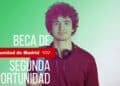 Joven madrileño promocionando las becas Segunda Oportunidad de la Comunidad de Madrid, ayudas de hasta 2.800 euros.