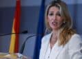 Rueda de prensa del Ministerio de Trabajo: permisos laborales por ola de calor en España 2025.