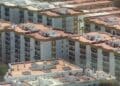 Edificaciones de viviendas en una zona residencial, relacionadas con el programa de 40.000 viviendas destinadas al alquiler asequible.