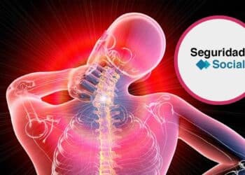 ilustracion dolor fibromialgia columna cuello pension completa seguridad social.