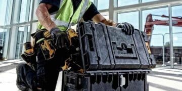 Caja de herramientas de 142 piezas en oferta de Amazon que supera a Leroy Merlin.