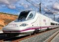 Tren AVE Madrid Galicia suspendido por incendios en Zamora y Ourense.