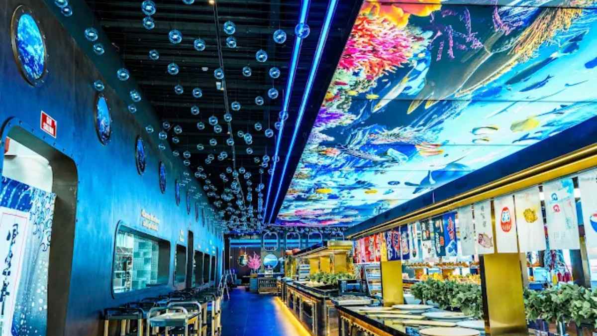 Buffet libre Pacífico en Alcorcón con decoración marina y más de 200 platos de marisco, sushi y parrilla.