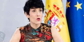 Elma Sáiz durante anuncio del nuevo calendario de jubilación 2026 de la Seguridad Social