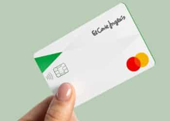 Tarjeta de El Corte Inglés convertida en fintech con Mastercard.