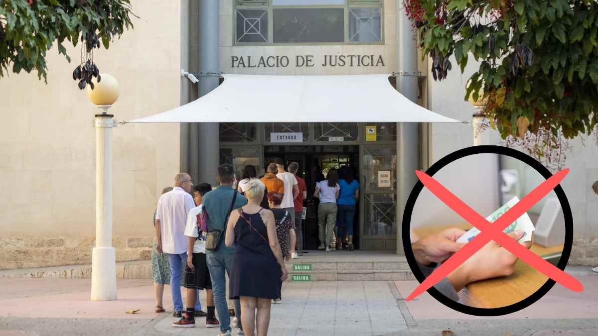 Personas entrando al Palacio de Justicia tras fallo sobre exoneración de deudas con Hacienda y Seguridad Social.