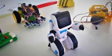 Robot educativo y kits de robótica en colegios de Madrid con el programa Código Escuela 4.0.