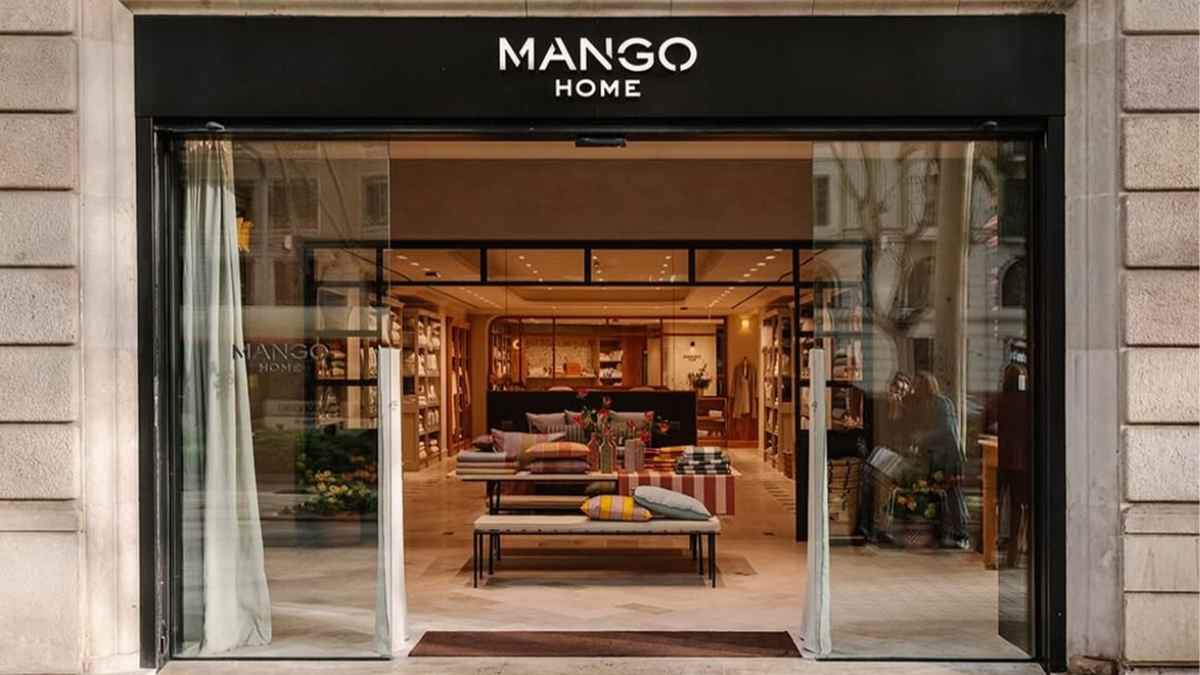 Fachada de tienda Mango Home con interior visible en Moraleja Green, Alcobendas, primera apertura en Comunidad de Madrid.