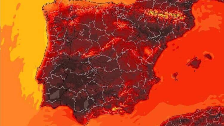 Mapa de España con altas temperaturas por ola de calor.